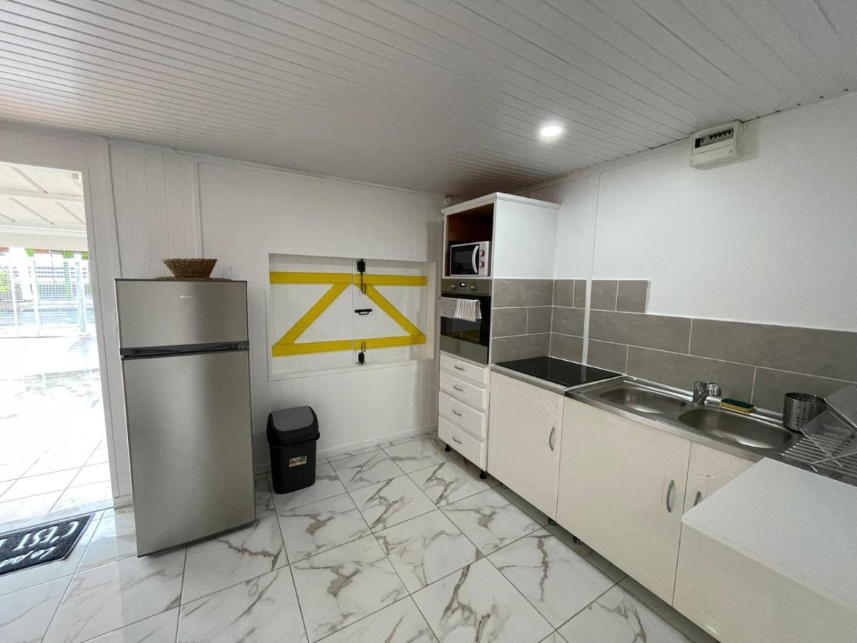 Location Akazaw Villa Pointe-Noire Exterior photo